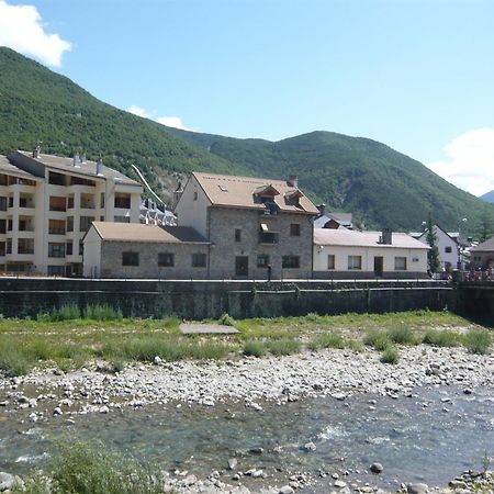 Biescas-Pirineo-Relax公寓 外观 照片